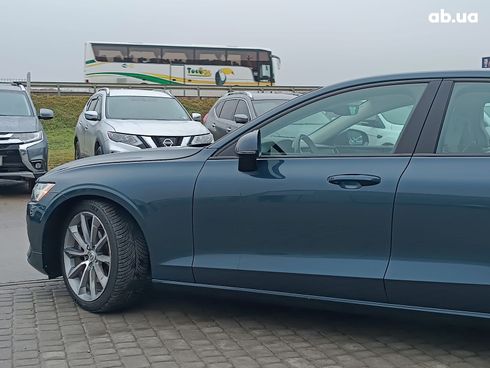 Volvo S60 2018 синий - фото 4