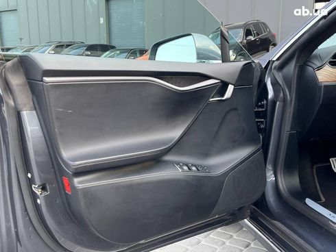 Tesla Model S 2019 серый - фото 21