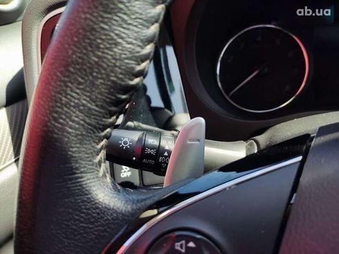 Mitsubishi Outlander 2021 - фото 18