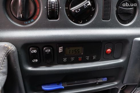 Mercedes-Benz Sprinter 2006 - фото 10