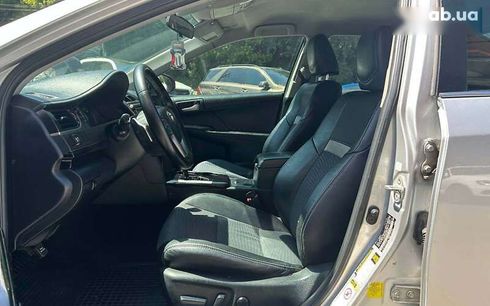 Toyota Camry 2012 - фото 10