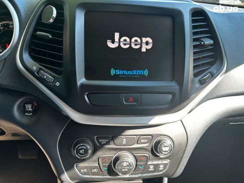 Jeep Cherokee 2016 белый - фото 16