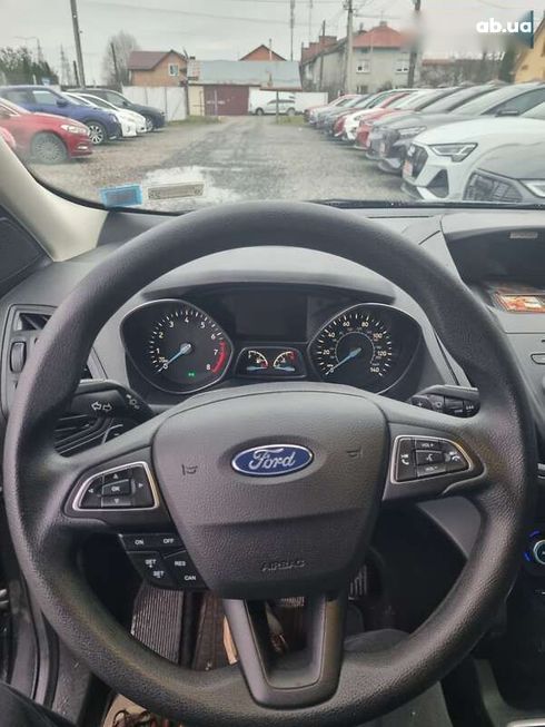 Ford Escape 2017 - фото 11