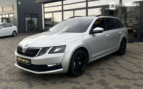 Skoda Octavia 2018 - фото 3