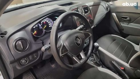 Renault Sandero Stepway 2020 - фото 10