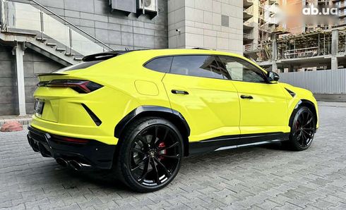 Lamborghini Urus 2020 - фото 9