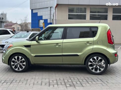 Kia Soul 2012 зеленый - фото 8