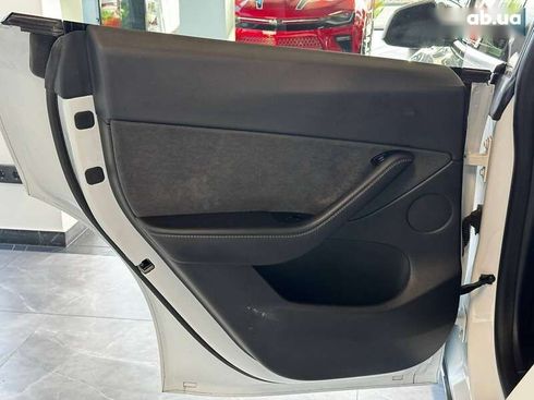Tesla Model Y 2020 - фото 21