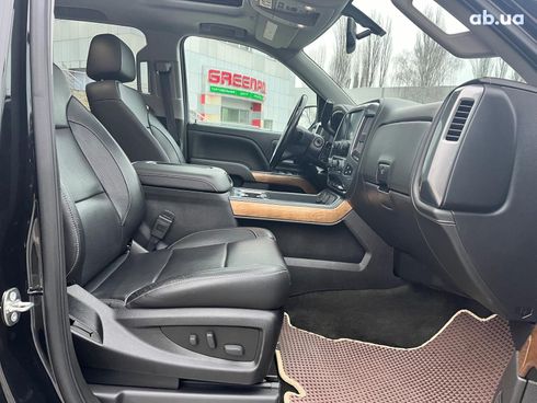 Chevrolet Silverado 2018 черный - фото 24