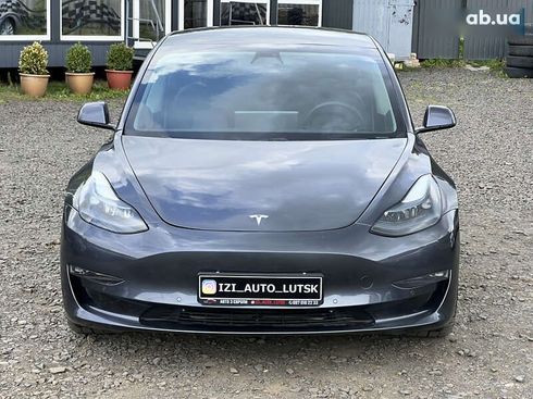 Tesla Model 3 2021 - фото 3