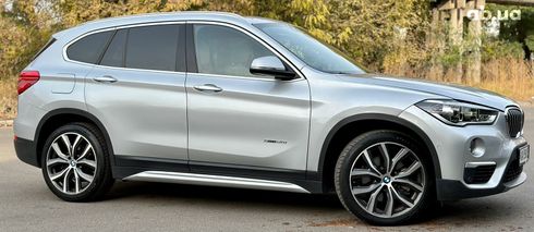 BMW X1 2017 серебристый - фото 4