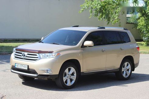 Toyota Highlander 2011 - фото 3
