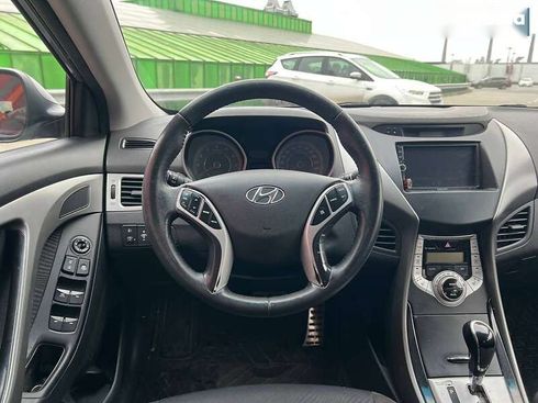 Hyundai Elantra 2011 - фото 14