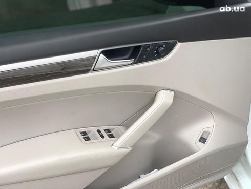 Volkswagen Passat 2018 белый - фото 22