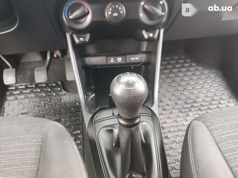 Kia Picanto 2017 - фото 19