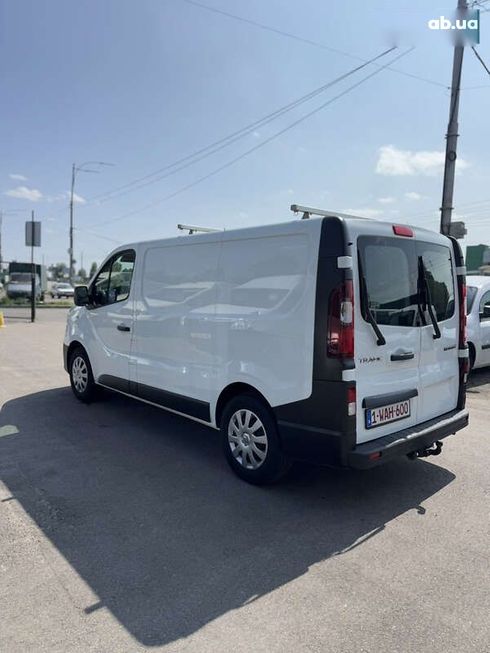 Renault Trafic 2019 - фото 7