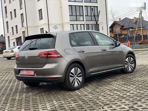 Volkswagen e-Golf 2016 - фото 15