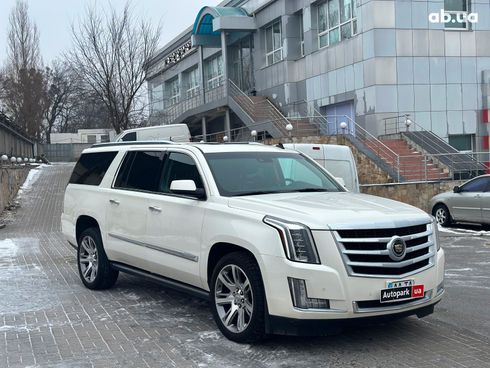 Cadillac Escalade 2014 белый - фото 42