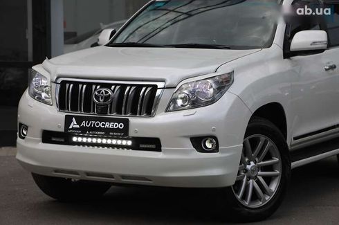 Toyota Land Cruiser Prado 2010 - фото 5