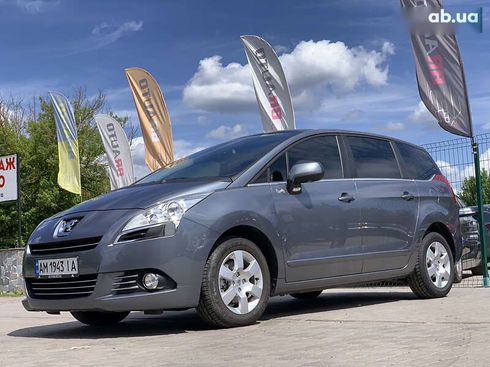 Peugeot 5008 2011 - фото 2