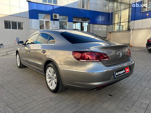 Volkswagen Passat CC 2012 коричневый - фото 10