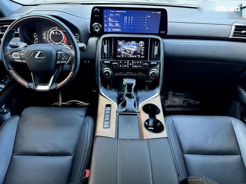 Lexus LX 2022 - фото 17