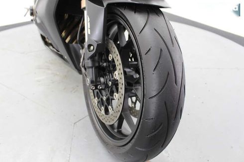 Honda CBR 400R 2019 - фото 21