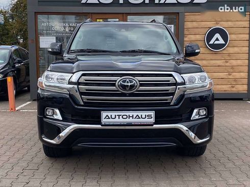 Toyota Land Cruiser 2018 - фото 2