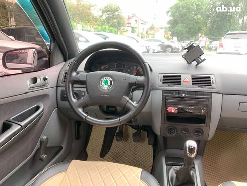 Skoda Fabia 2001 серый - фото 65