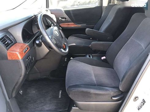 Toyota Vellfire 2012 - фото 12