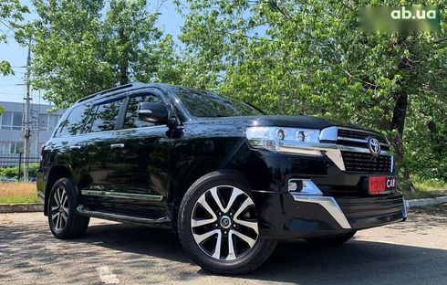 Toyota Land Cruiser 2017 - фото 13