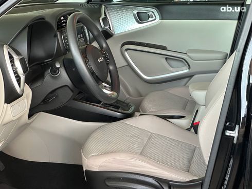 Kia Soul 2022 черный - фото 10