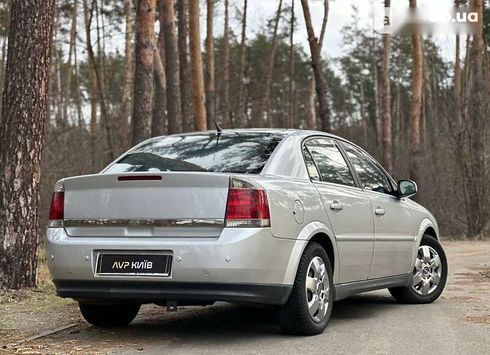 Opel Vectra 2004 - фото 8