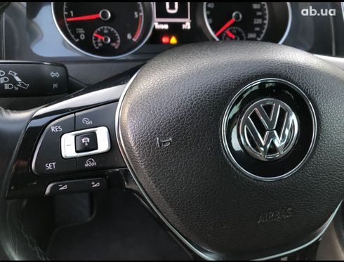 Volkswagen Golf 2018 - фото 12