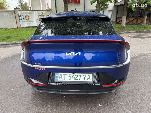 Kia EV6 2022 синий - фото 19