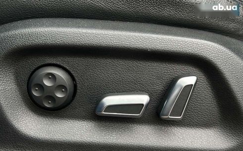 Audi Q3 2015 - фото 16