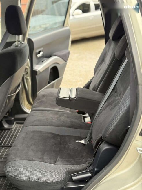 Mitsubishi Outlander XL 2008 - фото 13