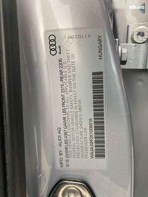 Audi A3 2018 - фото 29