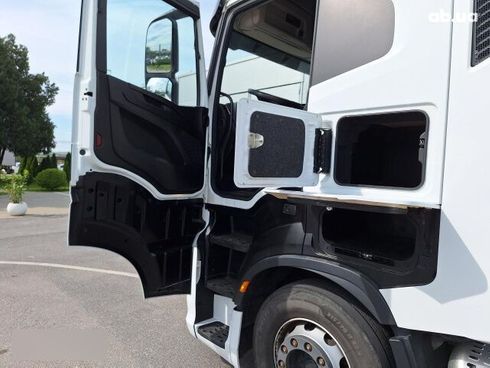 Iveco S-WAY 2020 - фото 17