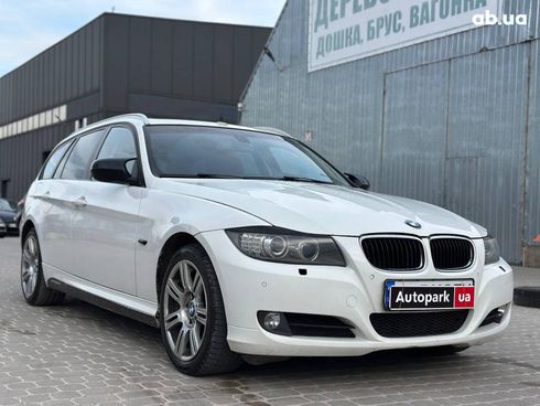 BMW 3 серия 2010 белый - фото 13