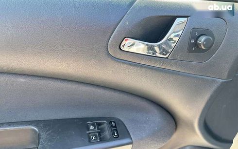 Skoda Octavia 2010 - фото 11