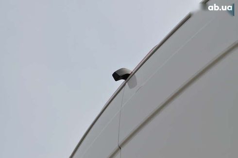 Volkswagen Crafter 2021 - фото 28