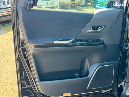 Toyota Vellfire 2011 черный - фото 15