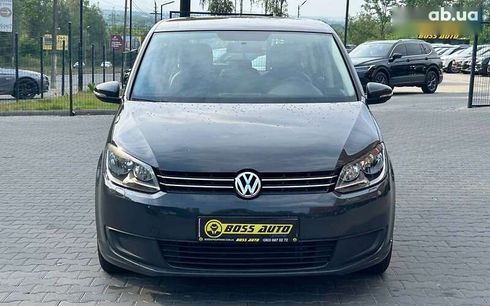 Volkswagen Touran 2015 - фото 2