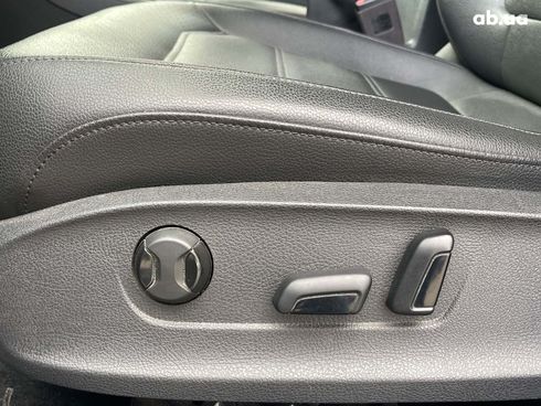 Volkswagen Passat 2017 серый - фото 27