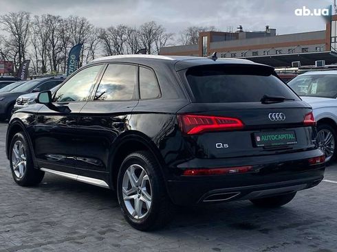 Audi Q5 2018 - фото 17