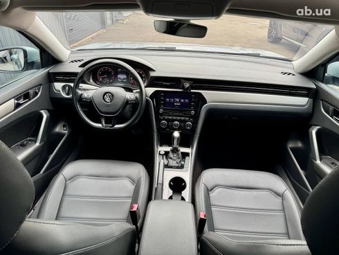 Volkswagen Passat 2017 - фото 9