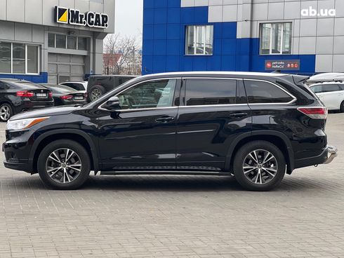 Toyota Highlander 2015 черный - фото 8