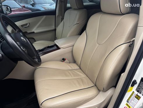 Toyota Venza 2012 белый - фото 14