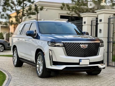 Cadillac Escalade 2021 - фото 28